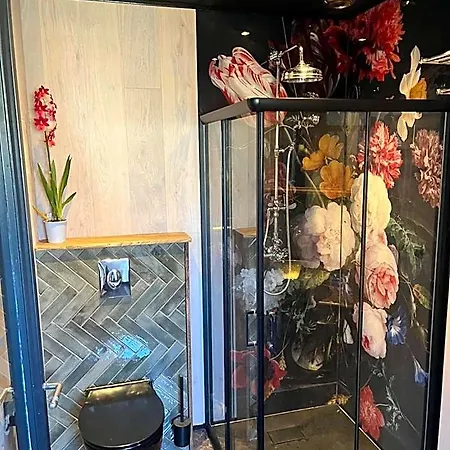 Morpheus Bed & Breakfast