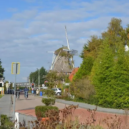 Morpheus Bed & Breakfast 4*