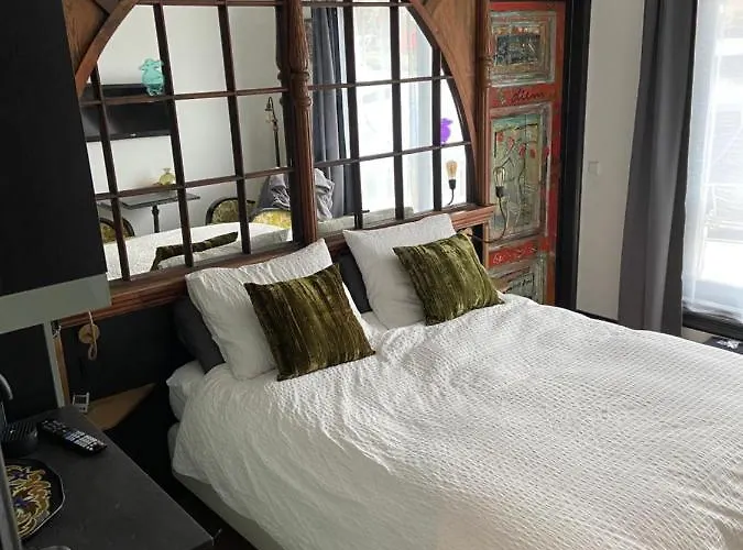 Bed & Breakfast Morpheus Amsterdam